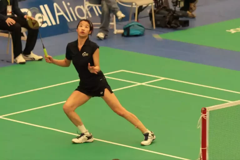 joueuse_pro_badminton_retard_degagement